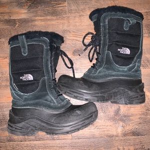 The North Face Girls Black Waterproof Winter Snow Boots Size 2